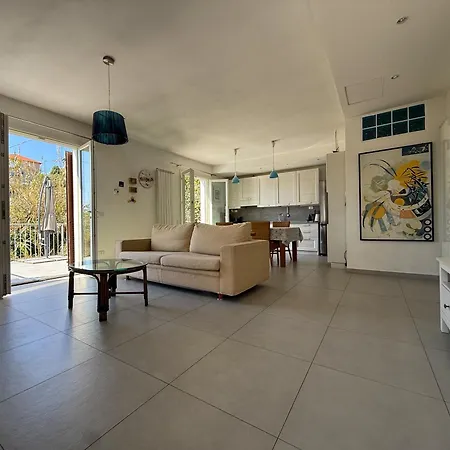 בית נופש Fortuna Garden House אימפריה