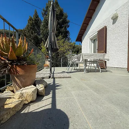 بيت للعطل Fortuna Garden House إمبيريا